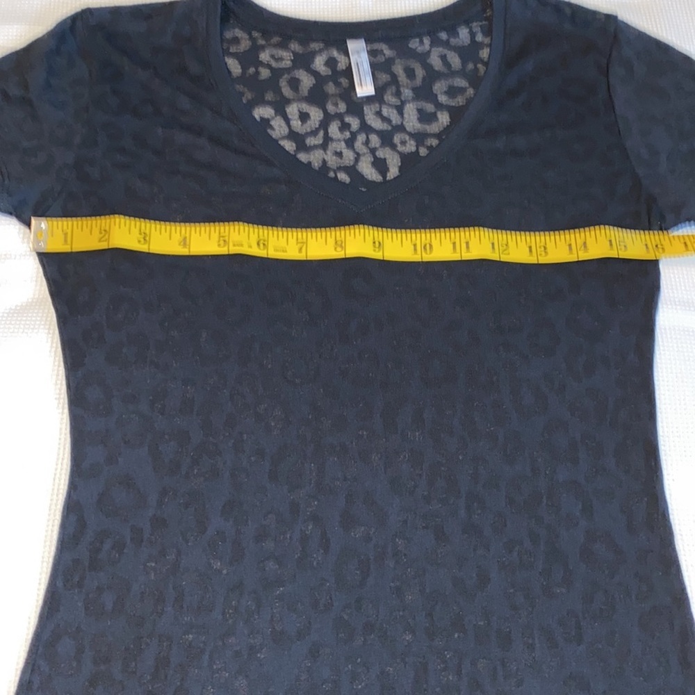 Soffe woman’s black lightweight top size xs - Picture 7 of 9